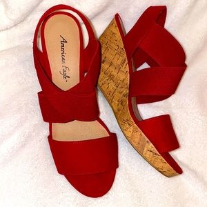 Red strap wedge with platform